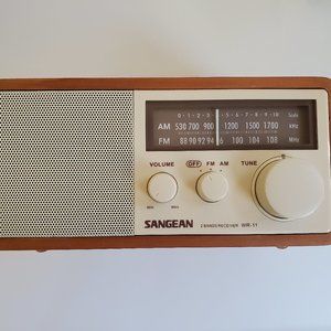 Sangean WR-11 AM/FM 2-Band Analog Table Top Radio Receiver Wood Grain Cabinet